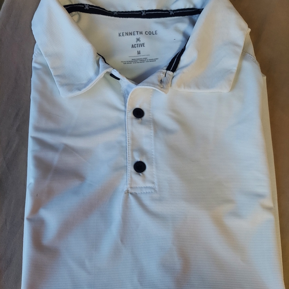 Mens white Kenneth Cole, Active shirt, Medium